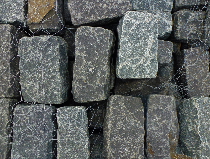 Hand Cut Belgium Block-Black Regular 9"x5"x5"